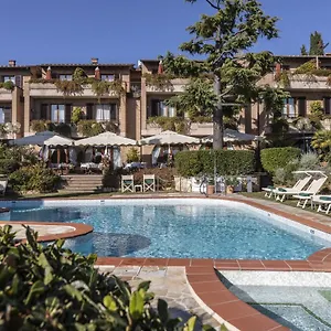 מלון Relais Santa Chiara - Tuscany Charme, סן ג'ימיניאנו