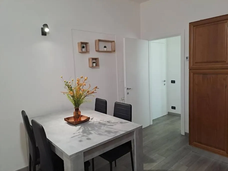 דירות Tra San Gimignano E Volterra 0*,